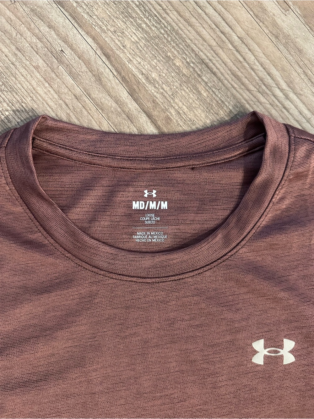 Three Under Armour Women's Dri Fit Shirts, Medium - Picture 5 of 5